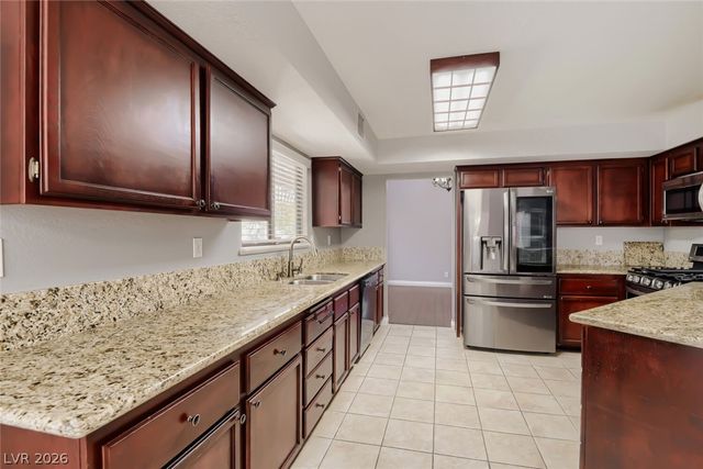 9400 Alameda Harbor Avenue, Las Vegas, NV 89117