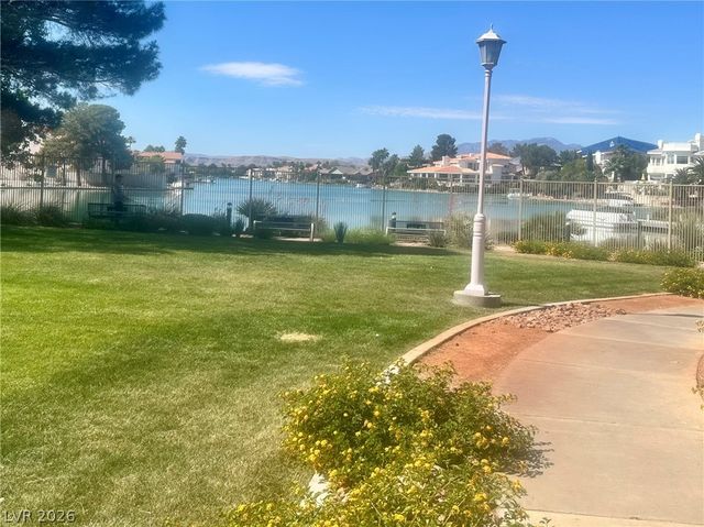 9400 Alameda Harbor Avenue, Las Vegas, NV 89117