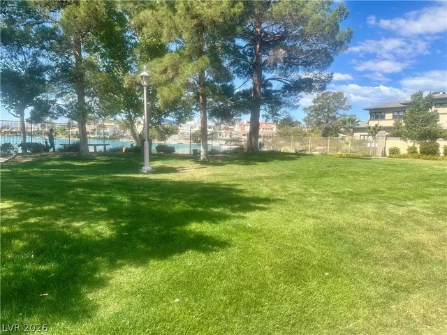 9400 Alameda Harbor Avenue, Las Vegas, NV 89117