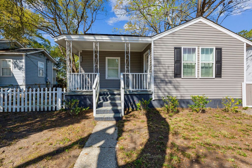 2925 Alabama Drive, North Charleston, SC 29405