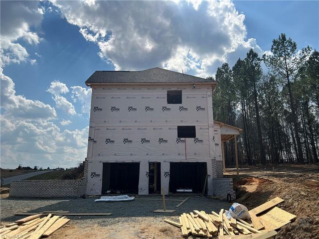 355 Cool Run, Lexington, NC 27295