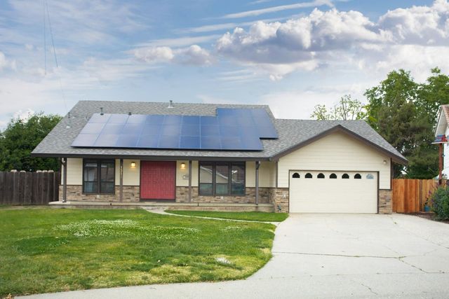 1315 Starlite Ln, Yuba City, CA 95991