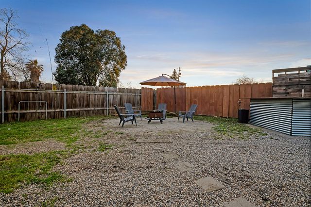 1315 Starlite Ln, Yuba City, CA 95991