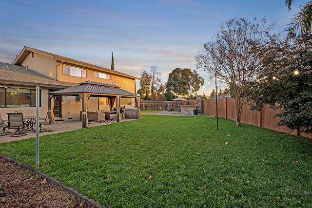 1315 Starlite Ln, Yuba City, CA 95991