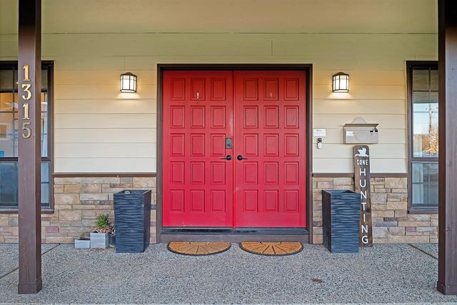 1315 Starlite Ln, Yuba City, CA 95991