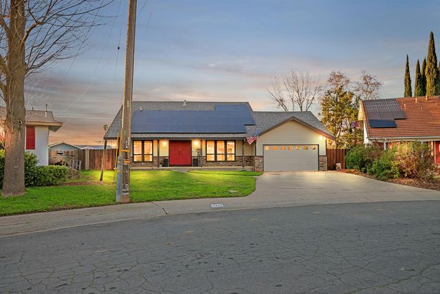 1315 Starlite Ln, Yuba City, CA 95991