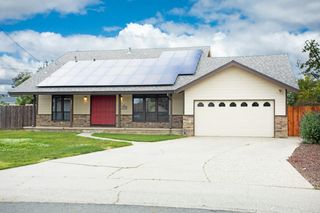 1315 Starlite Ln, Yuba City, CA 95991