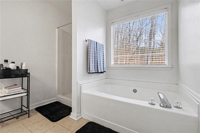 930 New Hope SW Road, Atlanta, GA 30331