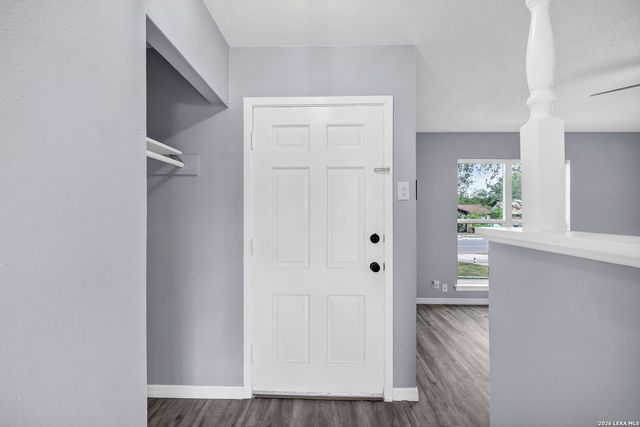 137 Stapleton St., San Antonio, TX 78227