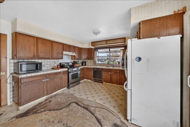 788 Bedford Drive, Salinas, CA 93901