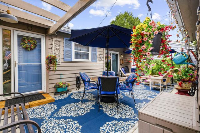 414 Killarney Dr., Myrtle Beach, SC 29588