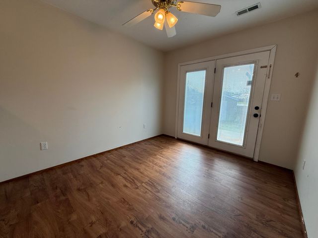 422 LASALLE PL, Columbia, MO 65203