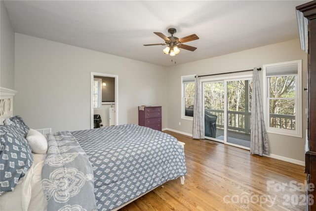 102 Brookhollow Drive, Flat Rock, NC 28731