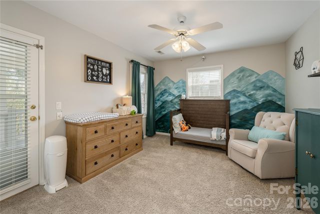 102 Brookhollow Drive, Flat Rock, NC 28731