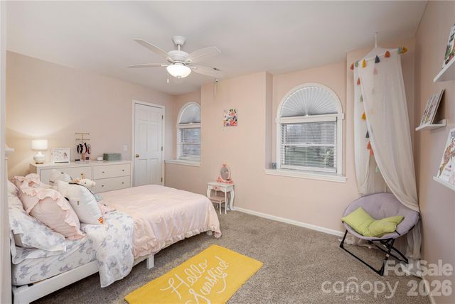102 Brookhollow Drive, Flat Rock, NC 28731