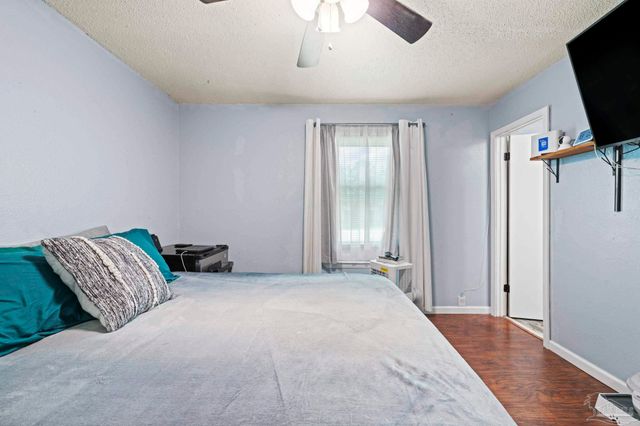 3104 Fayal Dr, Pensacola, FL 32526