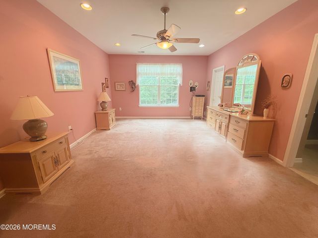 80 Cromwell Lane, Jackson, NJ 08527