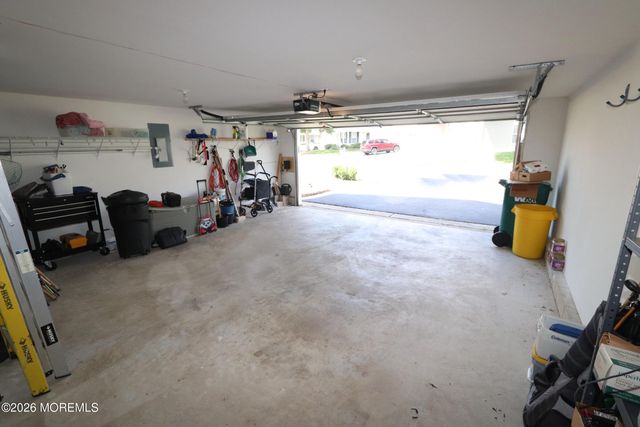 80 Cromwell Lane, Jackson, NJ 08527