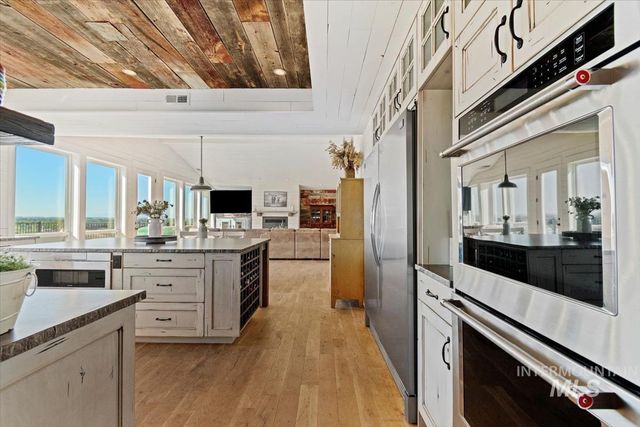 10200 W Scenic View, Star, ID 83669