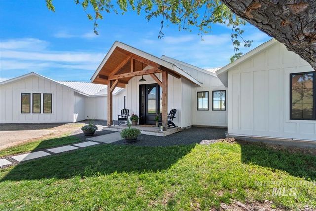 10200 W Scenic View, Star, ID 83669