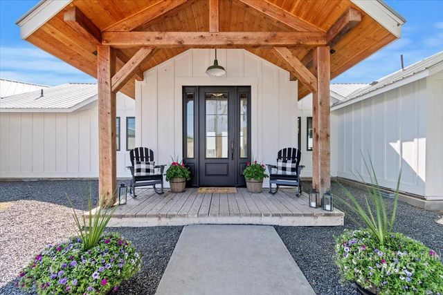 10200 W Scenic View, Star, ID 83669