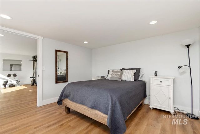 10200 W Scenic View, Star, ID 83669