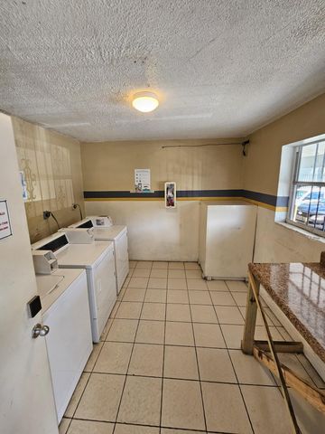 13695 NE 3rd Court C05, North Miami, FL 33161