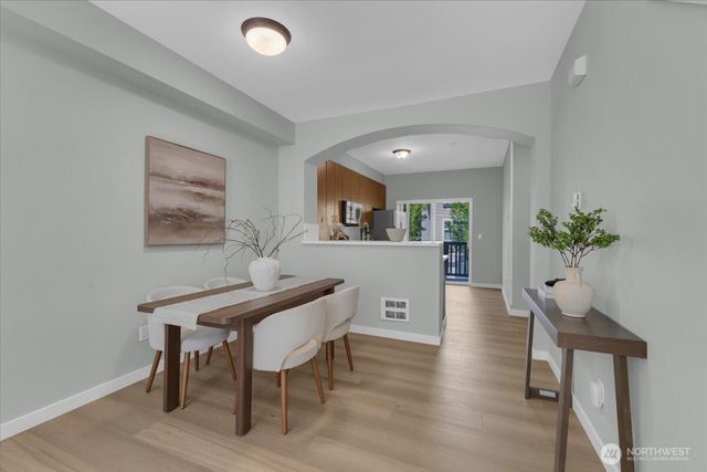 22653 Alder Crest Lane, Redmond, WA 98053