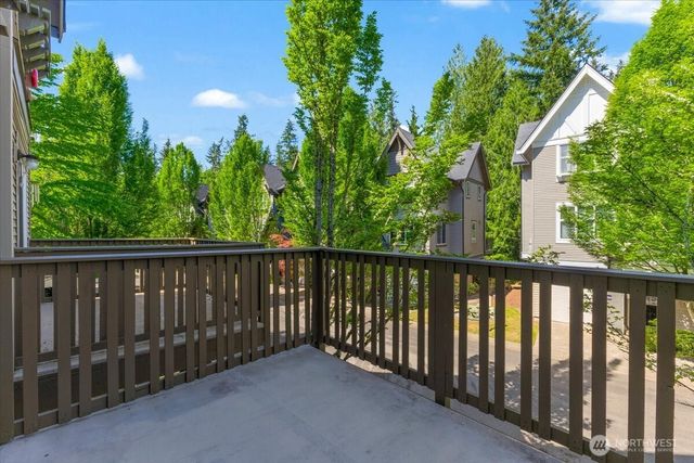 22653 Alder Crest Lane, Redmond, WA 98053