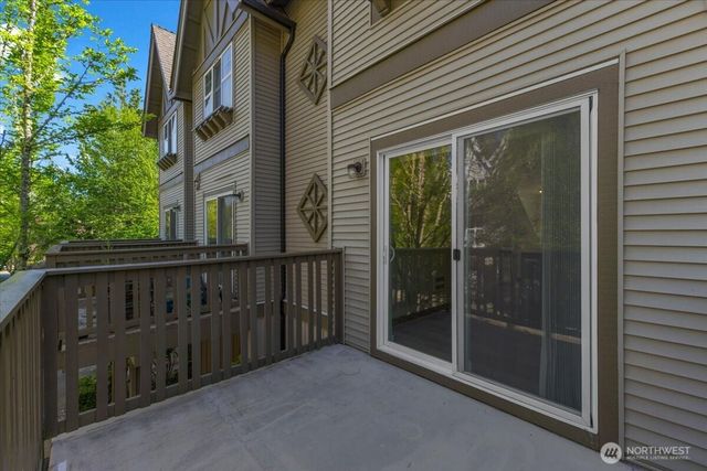 22653 Alder Crest Lane, Redmond, WA 98053