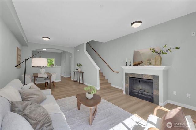 22653 Alder Crest Lane, Redmond, WA 98053