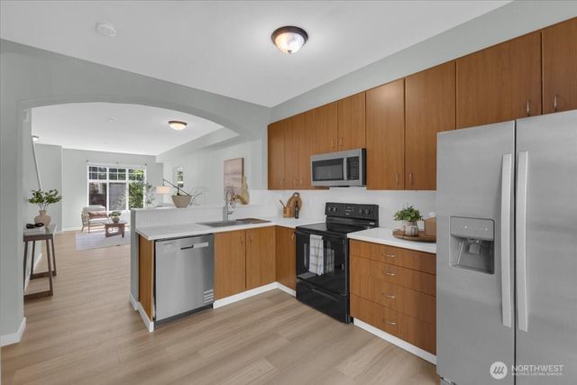 22653 Alder Crest Lane, Redmond, WA 98053