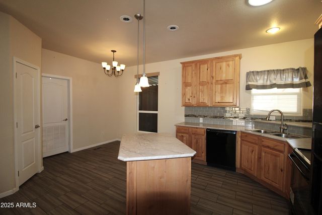 219 N Palo Verde Drive, Apache Junction, AZ 85120