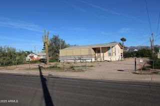 219 N Palo Verde Drive, Apache Junction, AZ 85120