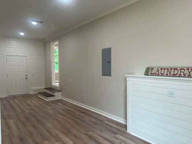 1804 Azure Drive, Dothan, AL 36303