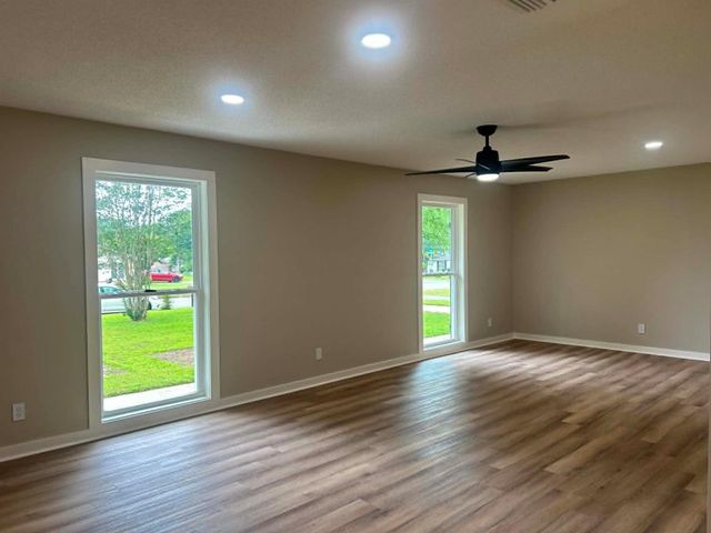 1804 Azure Drive, Dothan, AL 36303