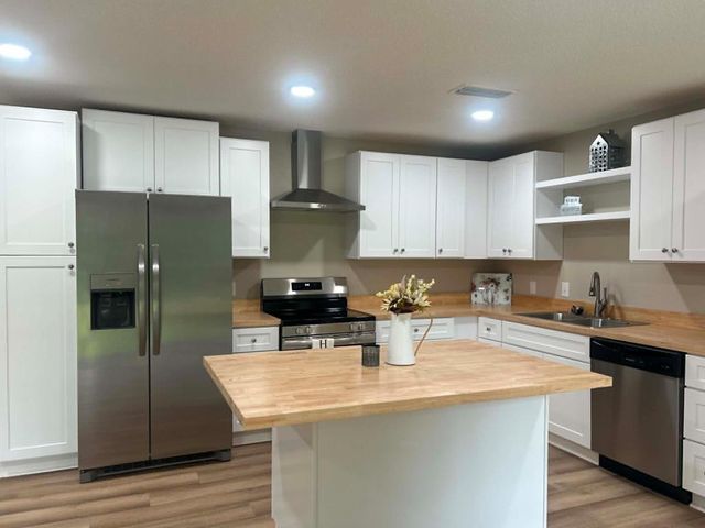 1804 Azure Drive, Dothan, AL 36303