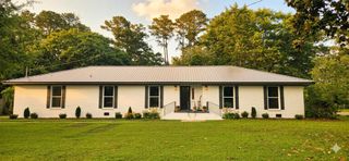 1804 Azure Drive, Dothan, AL 36303