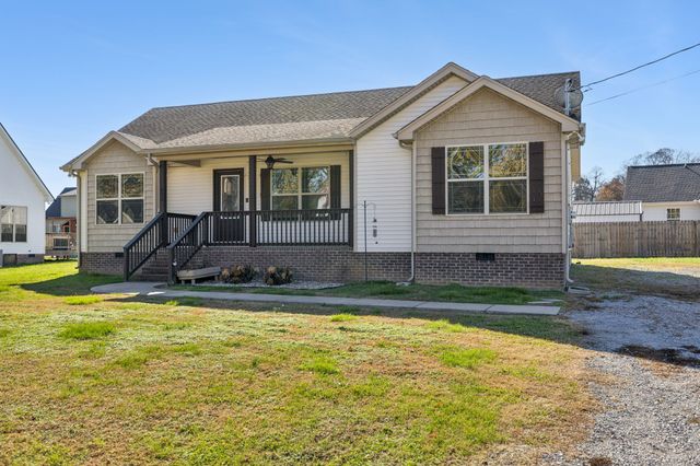 635 Bristol Run, Cornersville, TN 37047