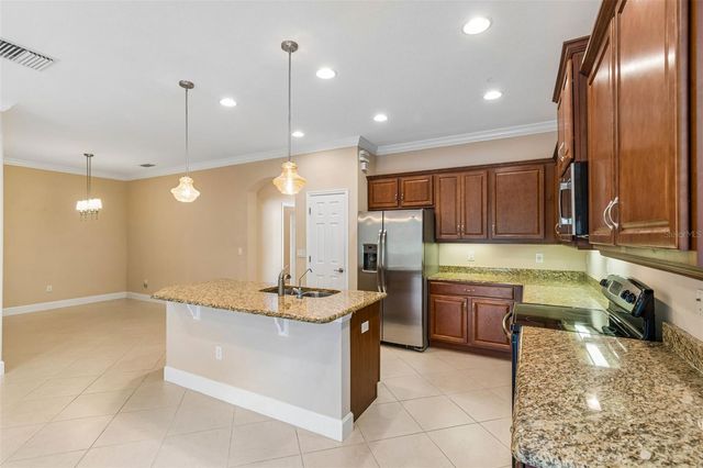 2304 OAKLEY GREEN DRIVE 61, Sun City Center, FL 33573