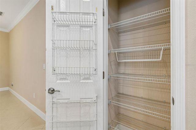 2304 OAKLEY GREEN DRIVE 61, Sun City Center, FL 33573