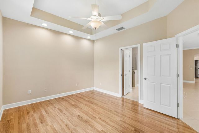 2304 OAKLEY GREEN DRIVE 61, Sun City Center, FL 33573