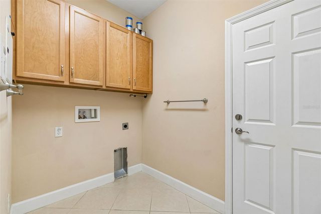 2304 OAKLEY GREEN DRIVE 61, Sun City Center, FL 33573