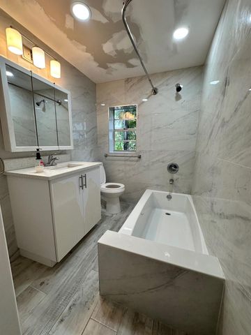 1605 E Broward Boulevard 5, Fort Lauderdale, FL 33301