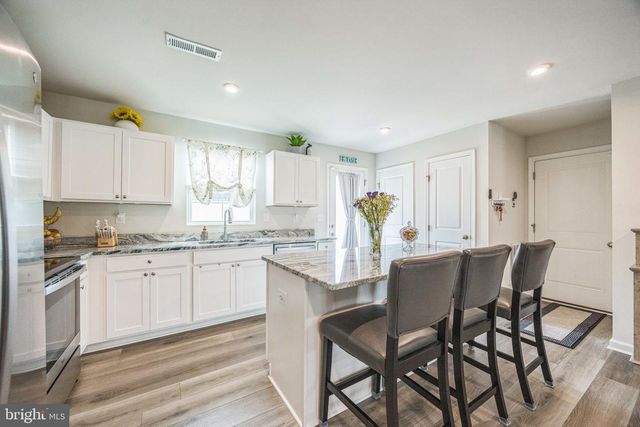 32 MUDSTONE RD, Dover, DE 19904