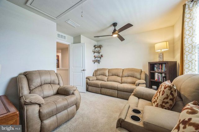 32 MUDSTONE RD, Dover, DE 19904