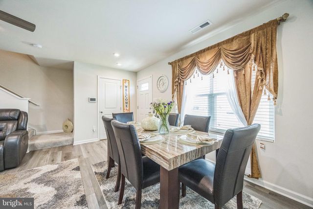 32 MUDSTONE RD, Dover, DE 19904