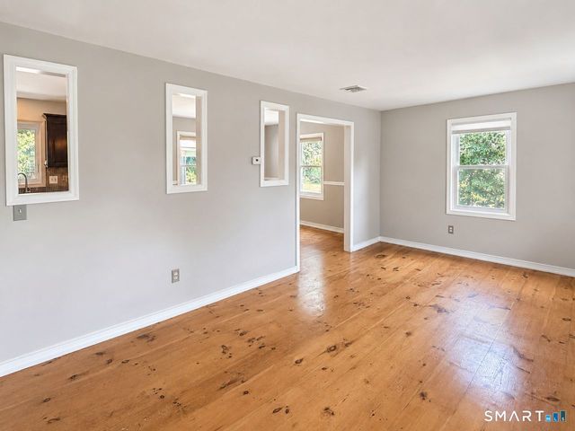 6 McNulty Drive, New Milford, CT 06776