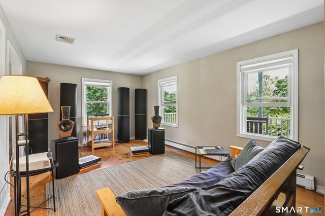 6 McNulty Drive, New Milford, CT 06776