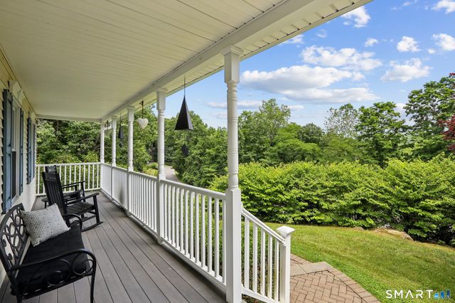 6 McNulty Drive, New Milford, CT 06776